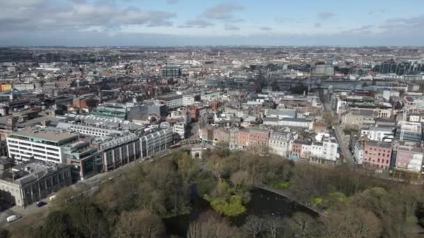 Drone Shot Van Dublin City Centre Een Zonnige Dag — Stockvideo