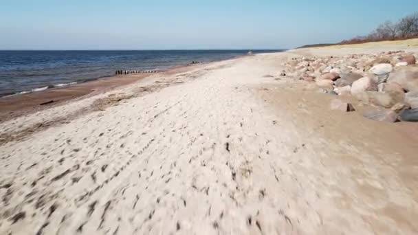 Aerial Low Altitude Flyover View Sea Waves Crashing Beach White — Vídeos de Stock