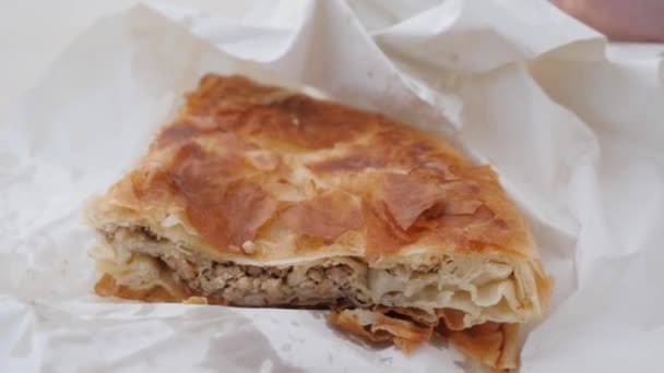 Burek Tradicional Croata Cámara Lenta — Vídeo de stock