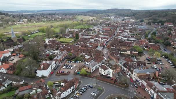 Godalming Market Town Surrey Drone Aerial Panning Shot — ストック動画