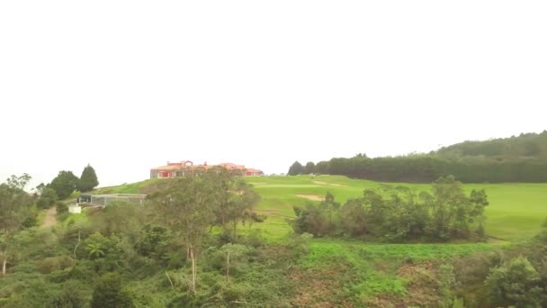 Overview Santo Serra Golf Club Showing Clubhouse Parts Golf Course — Vídeo de Stock