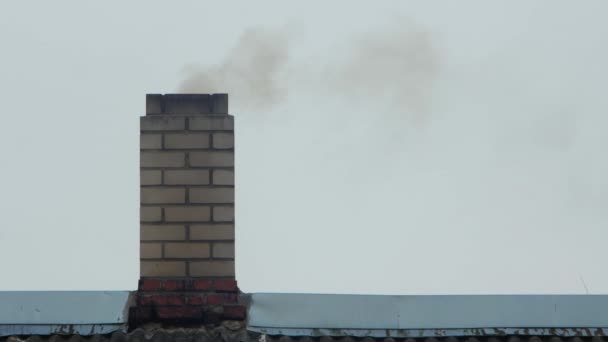 Smoke Comes White Brick Chimney Residential Building Overcast Sky Gray — Stock Video