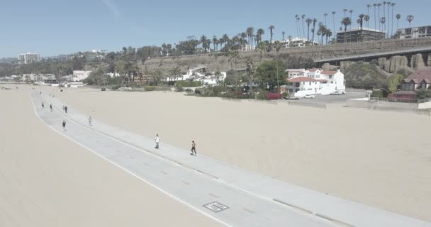 Santa Monica Boardwalk Tiro Con Dron — Vídeo de stock