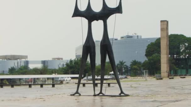 Estatua Candagos Palacio Planalto Brasilia Cerrar Vista Tilt Shot — Vídeo de stock