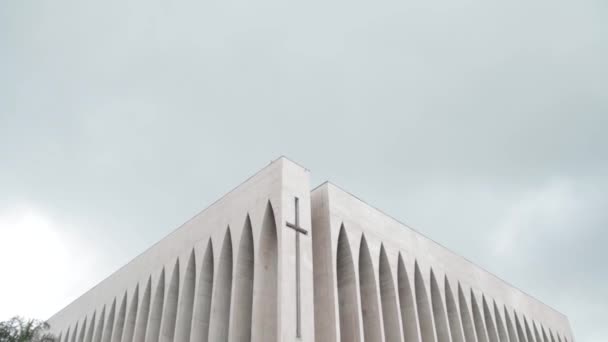 Yttre Från Dom Bosco Church Brasilia Tilt Shot Molnig Dag — Stockvideo