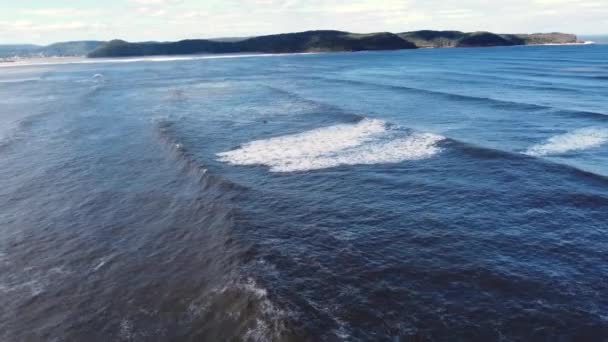 Drone Aerial Shot Jet Ski Waiting Waves Swell Ocean Pearl — ストック動画