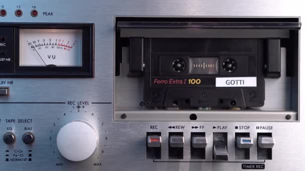 Gotti Wiretap Recording Audio Cassette Tape Playing Deck Player Close — Video
