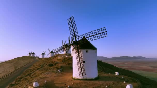 Beautiful Drone Shot Windmills Consuegra Spain Sunny Day — Vídeo de Stock
