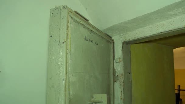 Steel Door Concrete Bomb Shelter Hide Civil People Underground Apocalypse — Stock video
