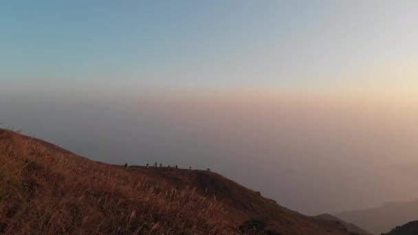 Mesmerising Limitless Horizon View Mountains People Hiking Sunset Hong Kong — Stock Video