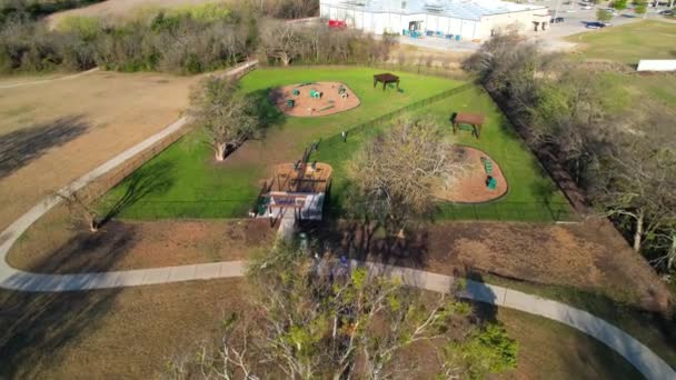 Aerial Footage Paw Park Natural Springs Park Anna Texas — Vídeo de stock