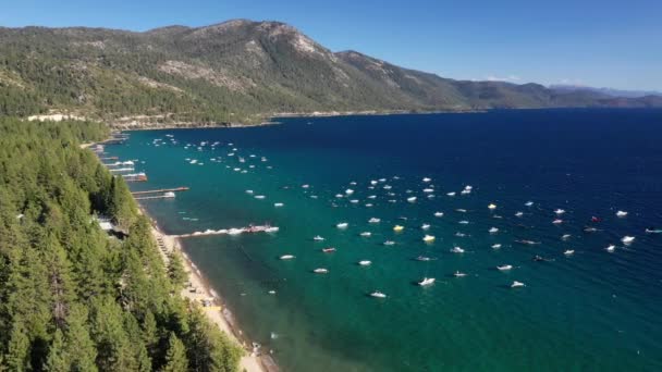 Aerial Panorama Charter Boats Floating Calm Blue Water Lake Tahoe — 비디오