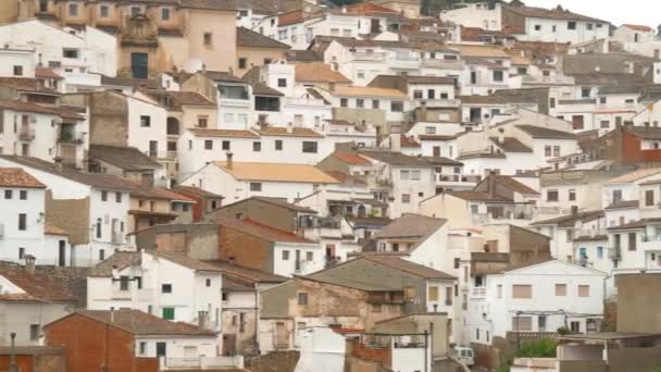 Camera Pans Entire Village Chulilla Small White Traditional Spanish Houses — Stok video