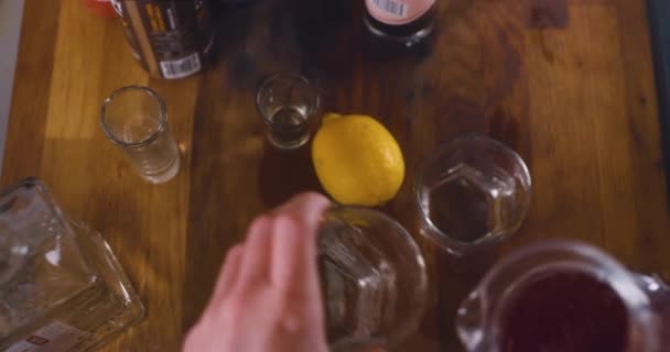 Hands Make Mixed Drink — Wideo stockowe