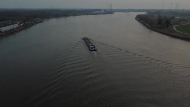 Lonely Cargo Barge Transport Piles Material River Scheldt Aerial View — ストック動画