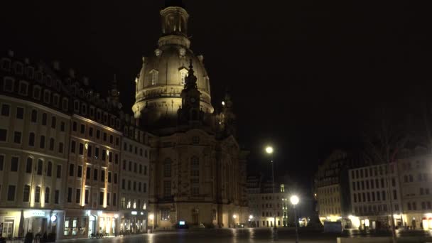 Plaza Vacía Dresde Central Con Frauenkirche Famoso Por Noche — Vídeo de stock