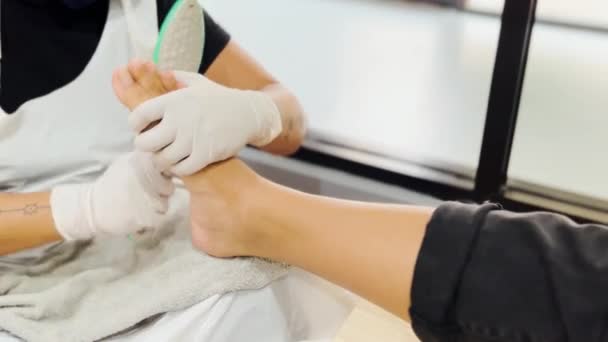 Pedicure Foot Scrub Callus Removal Treatment Nail Salon — стоковое видео