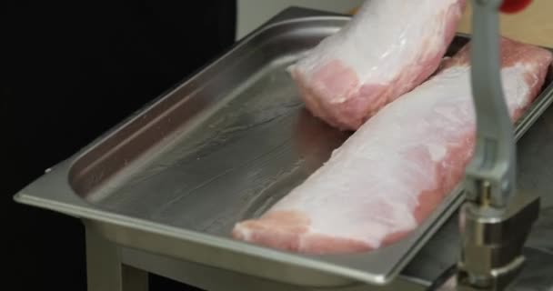 Close View Chef Hands Cutting Slices Raw Meat Large Loin — Stockvideo