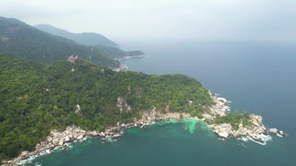 观塘由无人驾驶飞机俯瞰热带岛屿 — 图库视频影像
