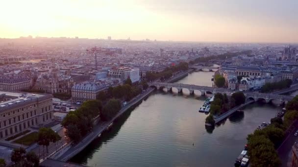 Descending Drone Flying Seine River Paris Ile Cite Samaritaine Reconstruction — Wideo stockowe