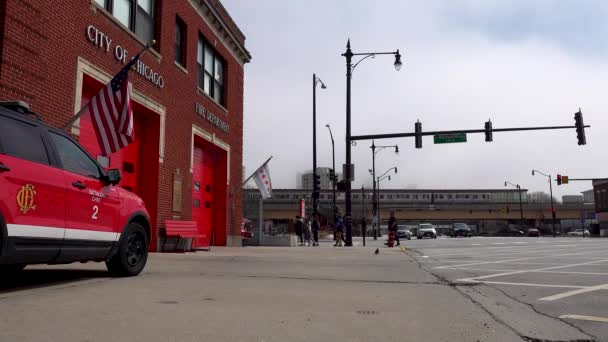Fire Station City Chicago Busy Street — Stok video