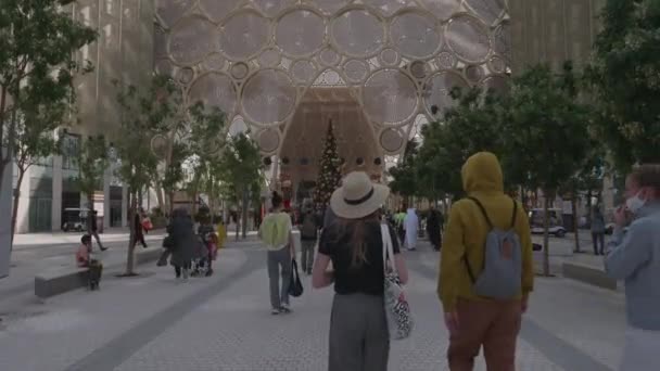 Vstup Centrální Expozici Výstavy Dubai Expo2020 Skupina Lidí Vstupuje Wasl — Stock video