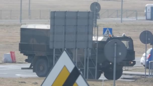 Véhicule Militaire Jelcz Type 442 Aéroport Rzeszow Jasionka Base Otan — Video