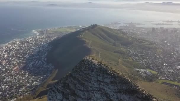 Luftaufnahme Von Löwenkopf Und Signalhügel Kapstadt Südafrika — Stockvideo