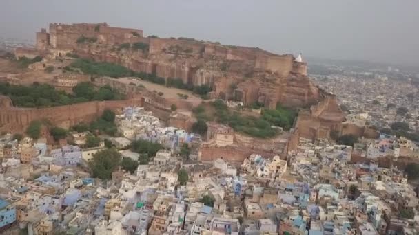Historic Mehrangarh Fort Sits Atop Rock Outcrop Jodhpur India — Stock video