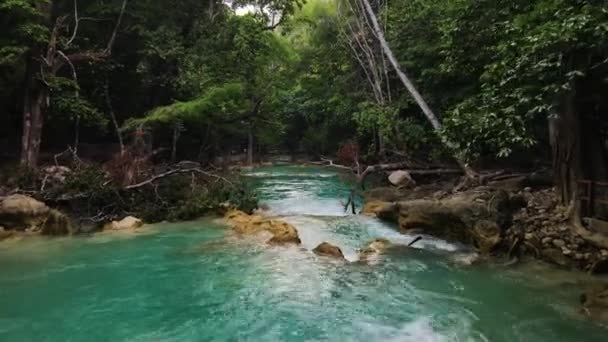 Waterfalls Tropical Jungle Scenery Water Cascading Rainforest Aerial — Stockvideo