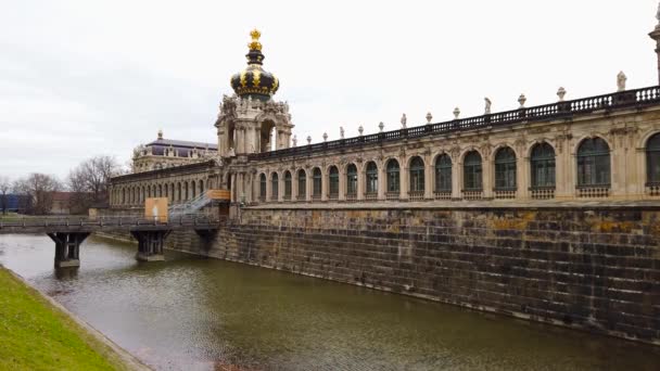Pemandangan Eksterior Indah Zwinger Dresden Old Town Selama Musim Semi — Stok Video