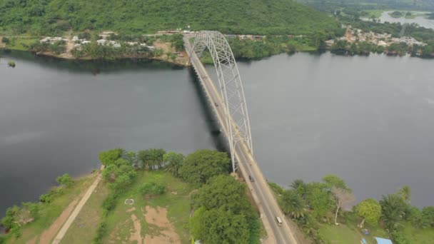 Adomi Bridge Crossing Ghana Africa — Vídeo de Stock