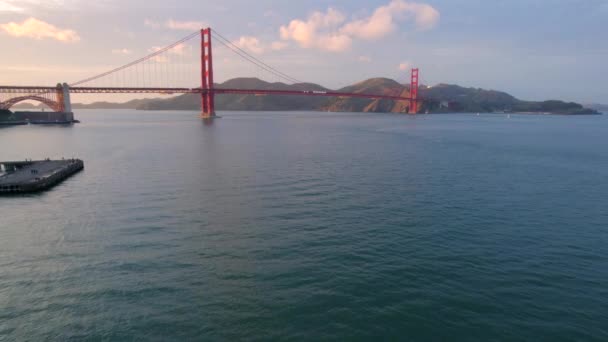 4K美国加利福尼亚州旧金山金门大桥航站楼 — 图库视频影像