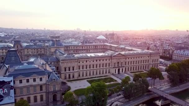 Vista Panorâmica Telhado Paisagem Urbana Paris Grandes Edifícios Museu Louvre — Vídeo de Stock