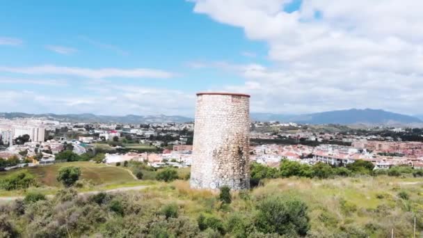 Orbiting Aerial Drone Shot Torre Blanca Next Osborne Bull Fuengirola — Stockvideo