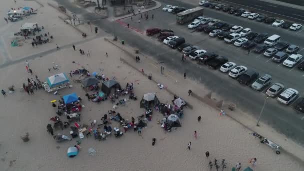 Aerial View Family Gatherings Huntington State Beach California Usa Twilight — Video