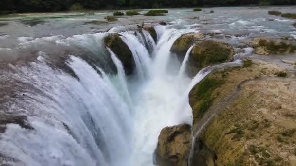 Powerful Waterfall Las Nubes Chiapas Mexico Aerial View Waterfall Top — Stockvideo