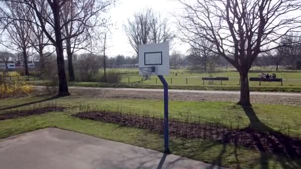 Drone Shot Basketball Hoop Park Basketball Court — Stockvideo