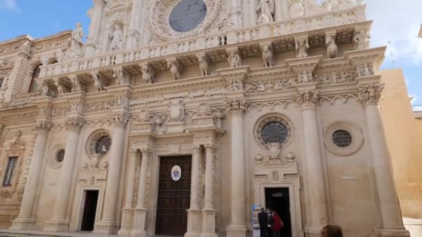 Panorámica Con Catedral Santa Croce Lecce Italia Con Los Turistas — Vídeos de Stock