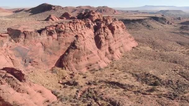 Drone Aerial Footage Red Rocks Cliffs Southern Utah — стоковое видео