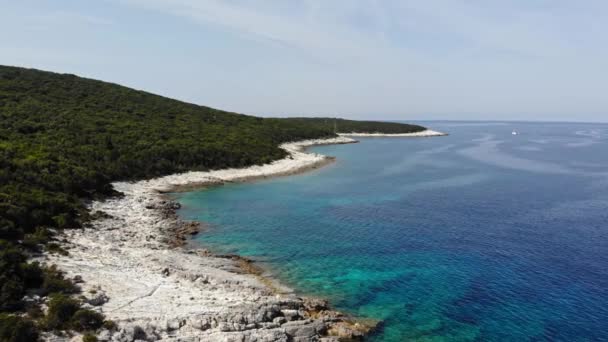 White Stone Beach Coast Emplisi Beach Kefalonia Greece Aerial Shot — Vídeos de Stock