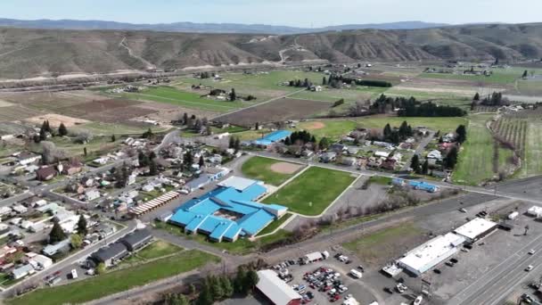 Cinematic Aerial Drone Footage Business District Town Naches Naches Valley — Video Stock