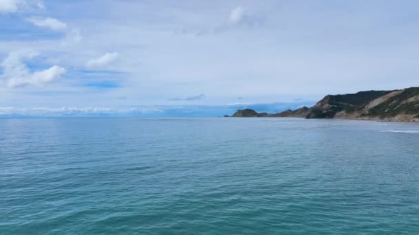 Classic East Cape Flight Coastline Headlands Blissful Day — Video Stock