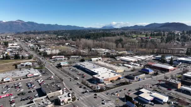 Cinematic Aerial Drone Footage Commercial Area Mount Vernon Cascade Range — Vídeos de Stock