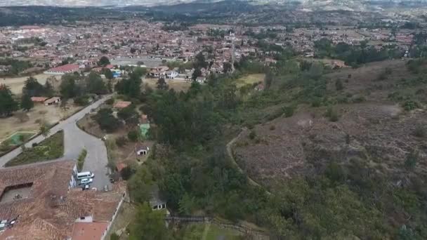 Drone Πτήση Όμορφη Πόλη Της Κολομβίας — Αρχείο Βίντεο
