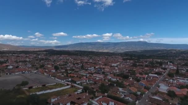 360 View Colombian Town Drone Flight — ストック動画