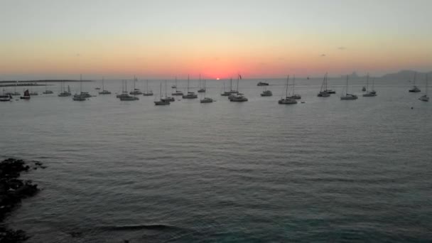 Yazın Formentera Güneşin Batışının Insansız Hava Aracı Videosu — Stok video