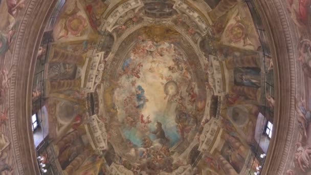 Tilting Shot 18Th Century Fresco Paintings Dome Hermitage Roman Catholic — Video