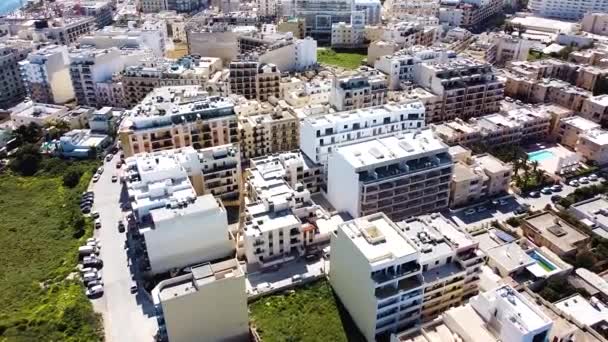 Tętniące Życiem Miasto Centrum Zatoki Pawła Malcie Widok Lotu Ptaka — Wideo stockowe