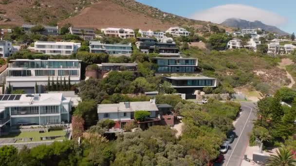 Mountainside Widok Krajobrazowy Luksusowymi Willami Llandudno Cape Town Republika Południowej — Wideo stockowe